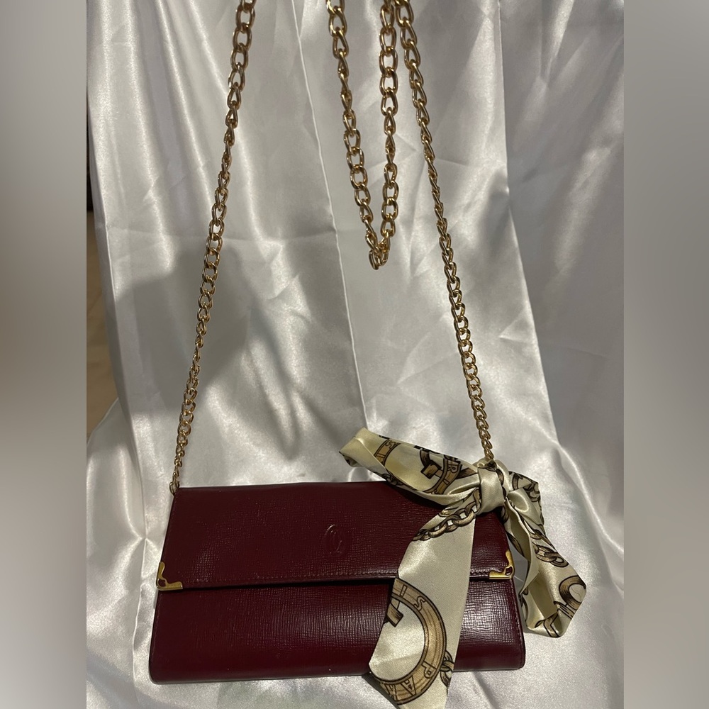 Cartier! EUC Cartier Kisslock Long Wallet with unbranded chain and twilly